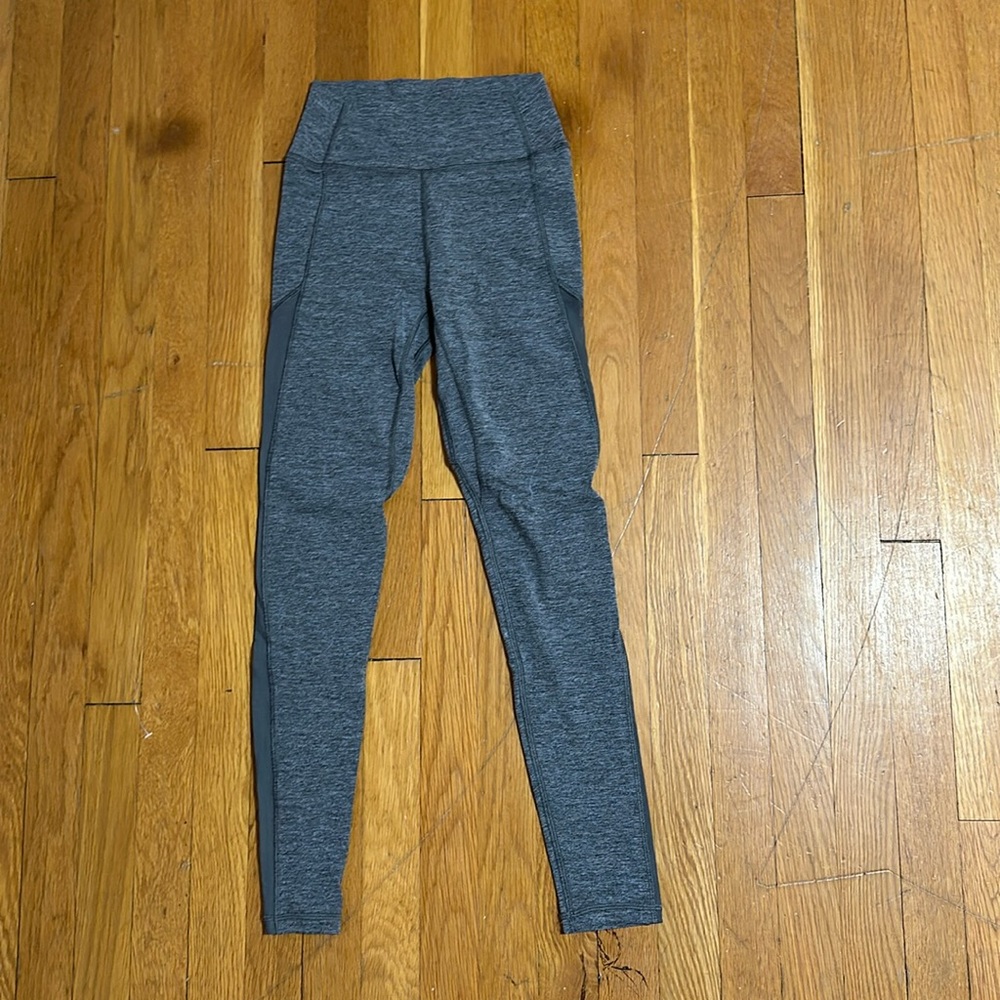 Grey Stori leggings with mesh side stripe